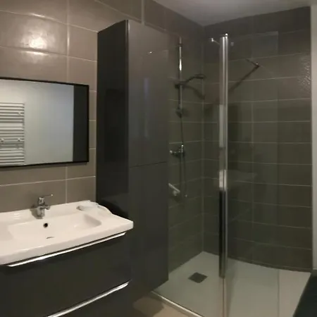 Des 2 Chenes Entre Avenue Verte, Lacs, Piscine Et Casino Semesterbostad Forges-les-Eaux