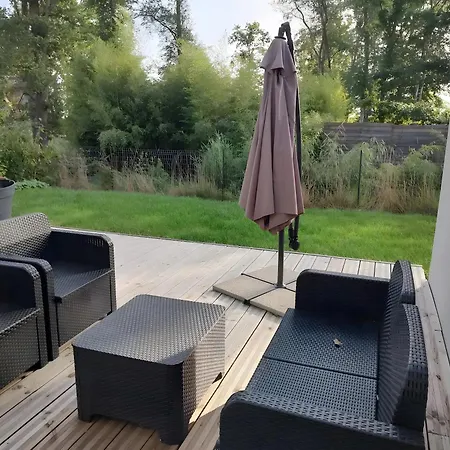 Logis Des 2 Chenes Holiday home Forges-les-Eaux