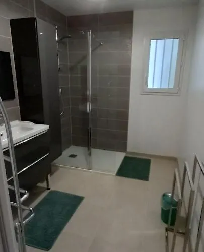 Holiday home Des 2 Chenes Entre Avenue Verte, Lacs, Piscine Et Casino