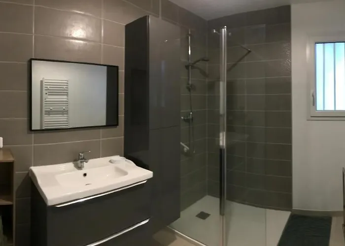 Des 2 Chenes Entre Avenue Verte, Lacs, Piscine Et Casino Holiday home Forges-les-Eaux