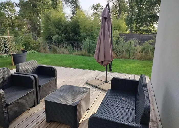 Des 2 Chenes Entre Avenue Verte, Lacs, Piscine Et Casino * Forges-les-Eaux