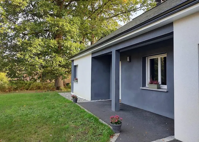 Des 2 Chenes Entre Avenue Verte, Lacs, Piscine Et Casino Holiday home *