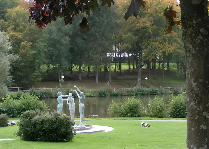 Logis Des 2 Chenes Holiday home Forges-les-Eaux